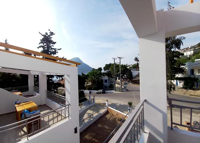 Odyssey By Climbing House *